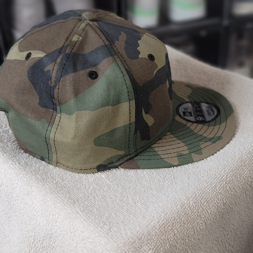 New Era CAMO Snapback NBW FAST SHIPPER - Picture 3 of 7